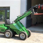 ładowarka AVANT 520