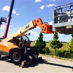 ładowarka teleskopowa  JLG 4017 z koszem i pilotem