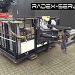 Manitou MRT 2150 z koszem i piotem
