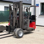 Moffett TCI 25- wózek montowany na naczepę ciężarówki